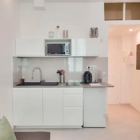Apartman Superbe Studio A 2 Min A Pied Du Port *